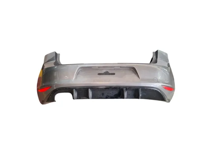 Parachoque Traseiro Volkswagen Golf 1.4 Tsi 2014/2015