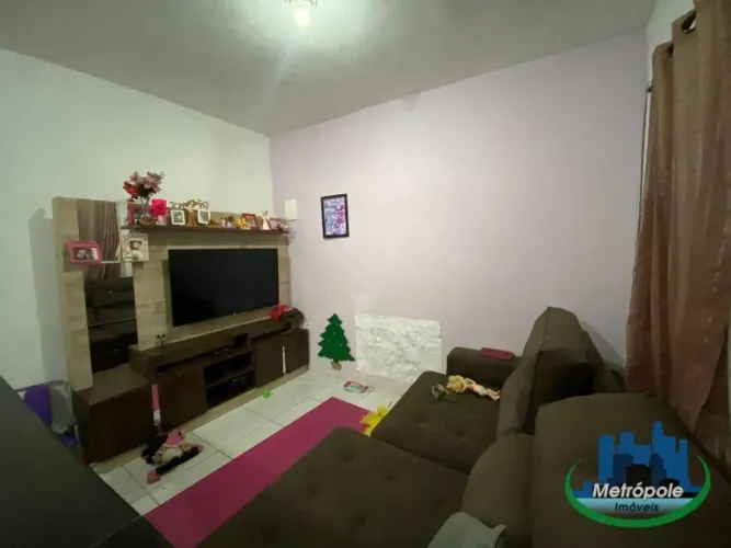 Sobrado com 4 dormitórios à venda, 130 m² por R$ 460.000,00 - Mikail II - Guarulhos/SP