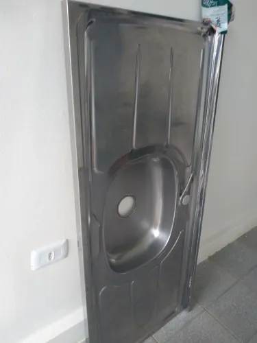 Pia em inox seme nova