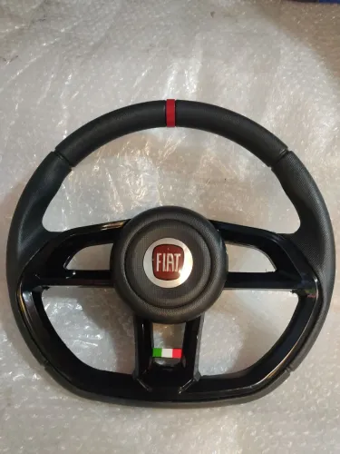 Volante esportivo Fiat