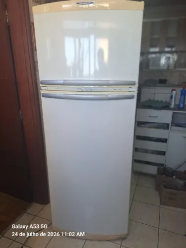 GELADEIRA FROST FREE BRASTEMP 440 L.