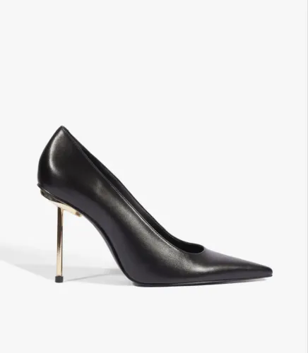 Scarpin preto Shultz salto dourado 36