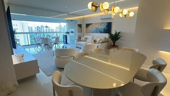 Apartamento reformado no Le Parc