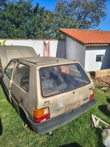 Vendo peças do uno CS 