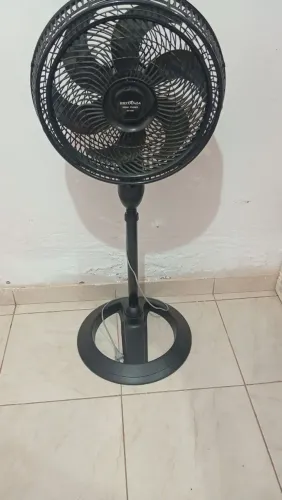 Vendo um ventilador