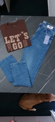 Roupas Femininas! (Calça + T-shirt )