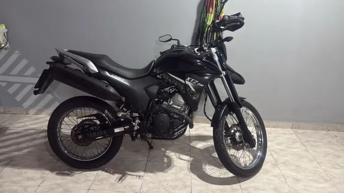 XTZ LANDER 250