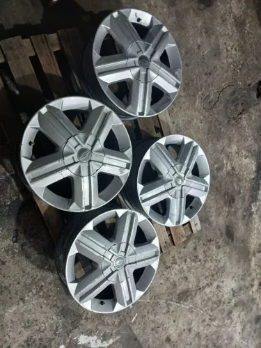 Jogo de rodas astra Aro 16 5 furos 