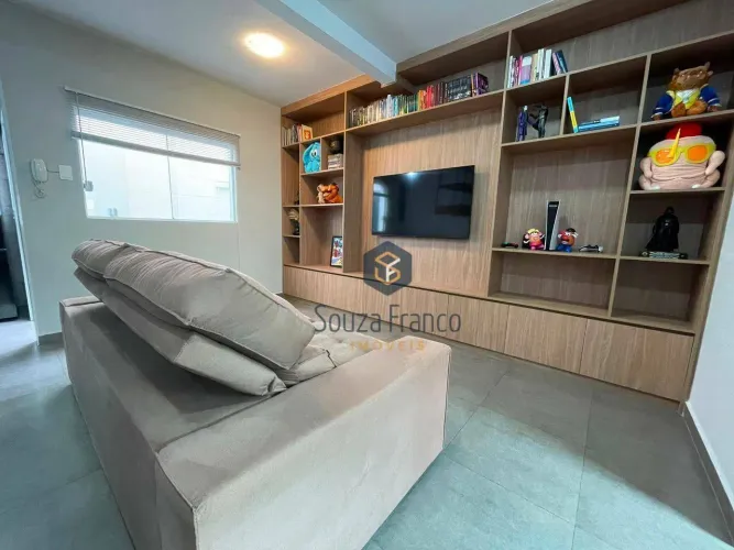 Sobrado com 3 dormitórios à venda, 86 m² por R$ 540.000,00 - Vila Suissa - Mogi das Cruzes