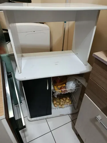 Fruteira quase de graça..
