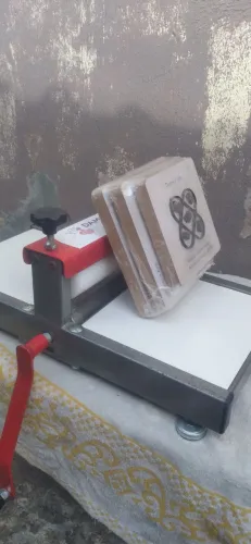 MÁQUINA DE CORTE E VINCO