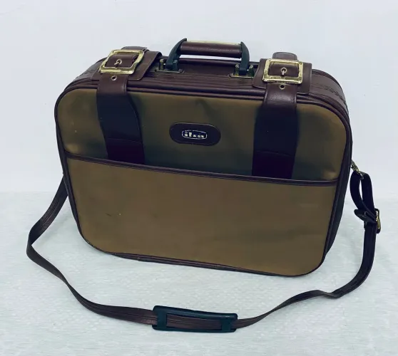 Mala De Viagem Vintage Ika Anos 70/80 Lona E Couro - Impecável