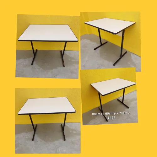 Escrivaninha 80x60cm