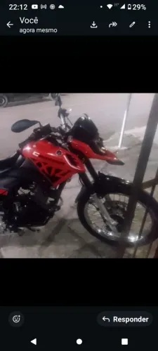 Vendo de barbada moto de passeio