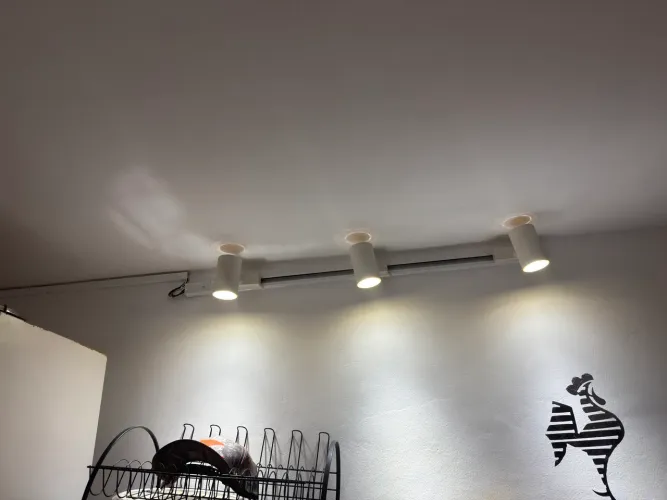 TRILHO DE LED