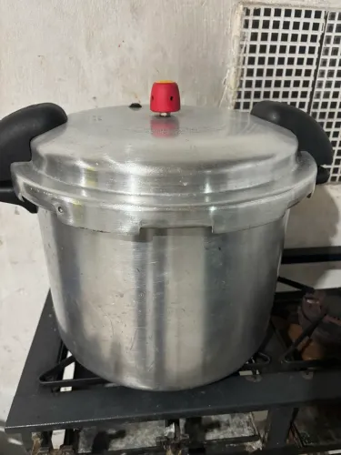 Panela Industrial 22L