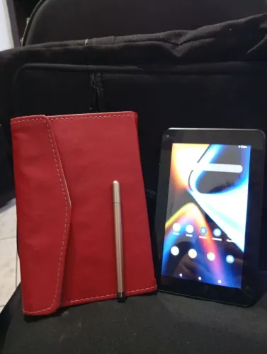 Tablet Multilaser ótimo estado