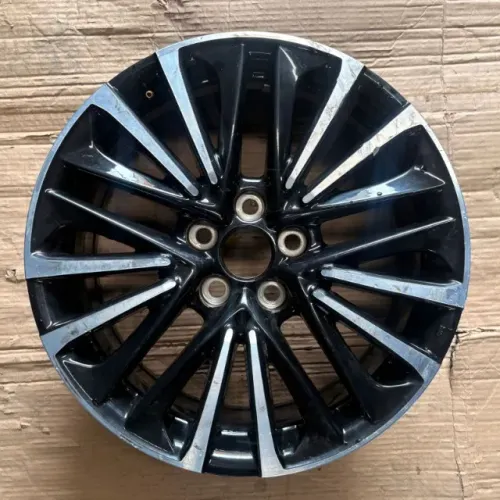 Roda aro 18 Toyota Corolla Cross original 