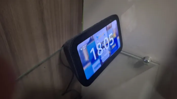 Amazon echo show 5 alexa