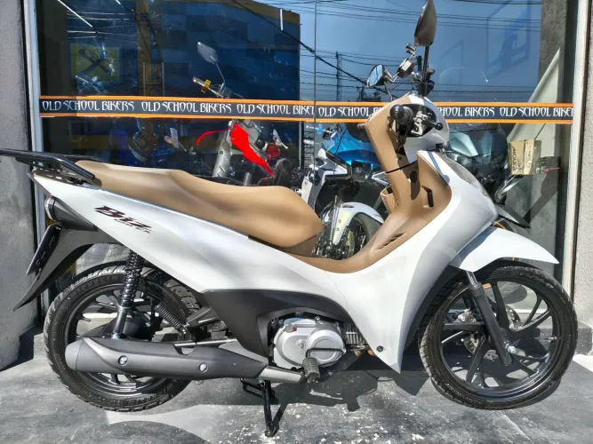 Honda Biz 125 ex 25/26 apenas 900 km único dono
