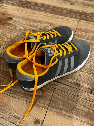 Tênis Adidas Neo