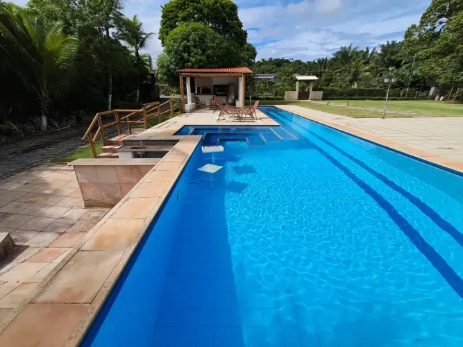 Imóvel para venda tem 3200 metros quadrados com 7 quartos em Portão - Lauro de Freitas - B