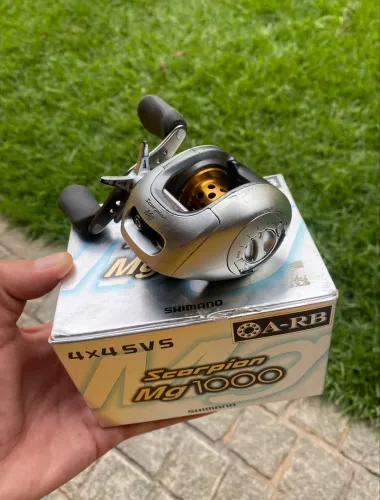 Carretilha Shimano Scorpion MG1000 4x4
