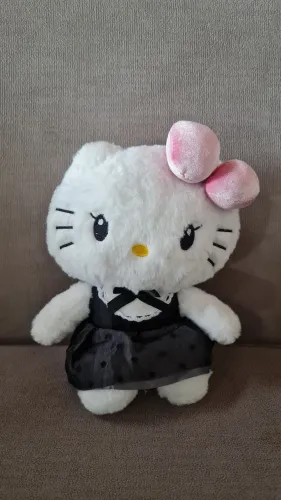 Pelúcia Hello Kitty nova 26 cm