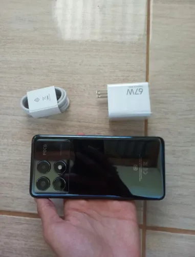 Troco Poco X6 pro por Iphone + volta