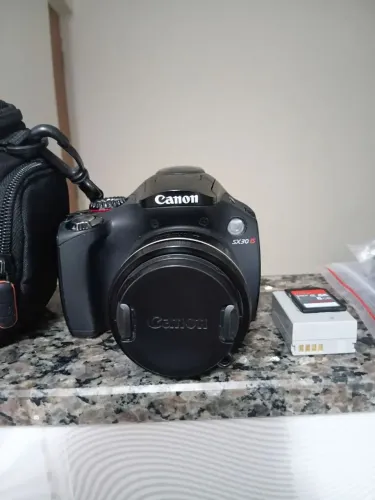 Não envio olx, câmera canon Powershot SX30 IS, completa e em perfeito estado 