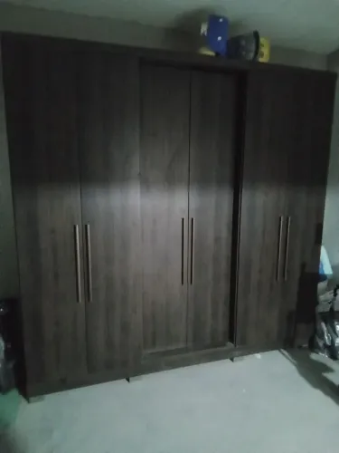 Vendo guarda roupa usado apenas 3meses