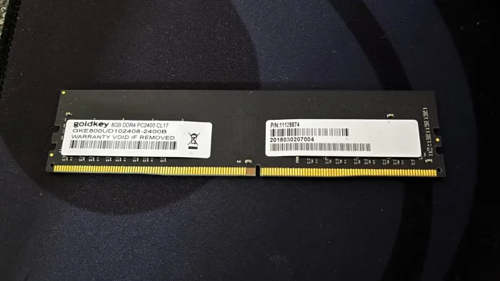 Memória RAM 8GB DDR4 2400Mhz