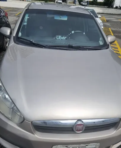 Fiat Grand Siena Tetrafuel 1.4 EVO F. Flex 8V 2014