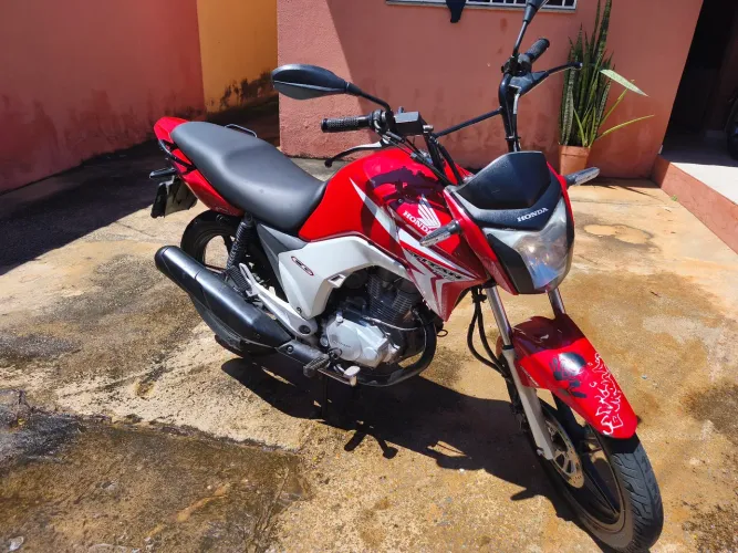 Titan 150 cc Ano: 2015