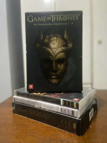 GAME OF THRONES BOX DVD 1 - 5 TEMPORADA COMPLETA