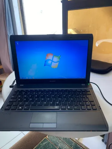 Notebook Sony Vaio 11.6? - 4GB RAM + Case