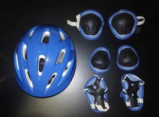 Kit proteção infantil Capacete da OEX TEEN