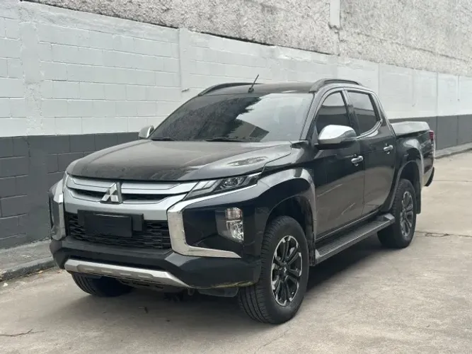 Mitsubishi L200 Triton Sport HPE 2.4 CD Diesel Aut. 2024