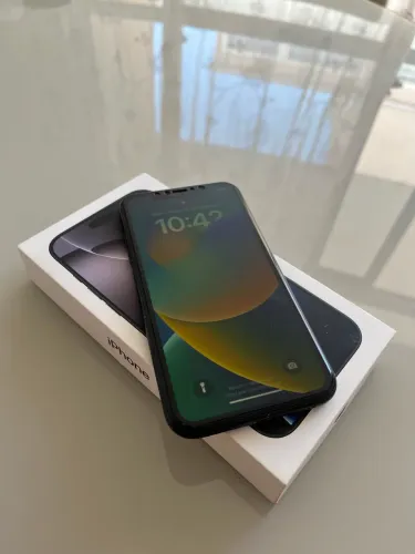 iPhone XR 64Gb