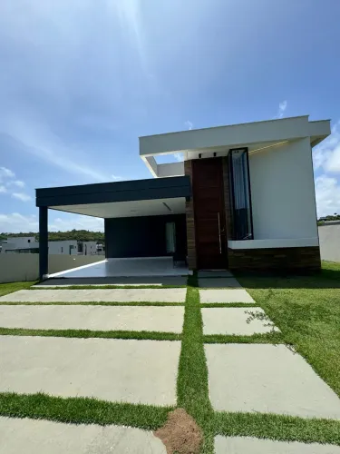 CASA TÉRREA NO ALPHAVILE LITORAL NORTE