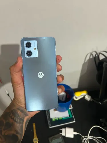 Moto g54