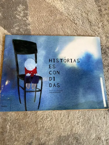 Livro Histórias escondidas