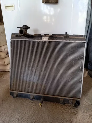 Radiador Yares manual