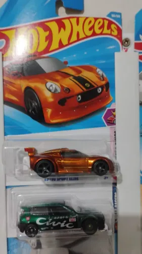 Hot Wheels super t-hant