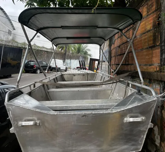Lancha rabeta 