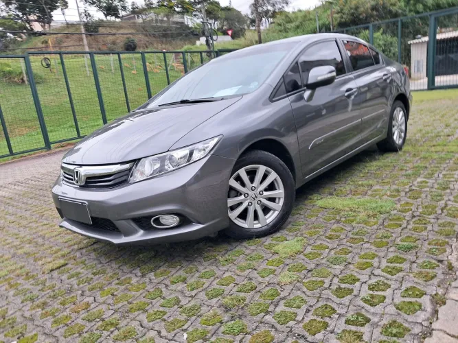 Honda Civic Sedan LXR 2.0 Flexone 16V Aut. 4P 2014