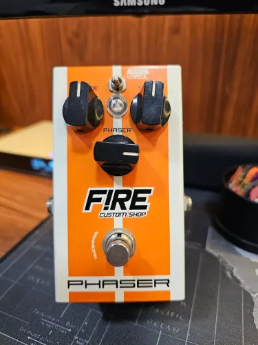 Pedal Fire Custom Shop Phaser Tremolo