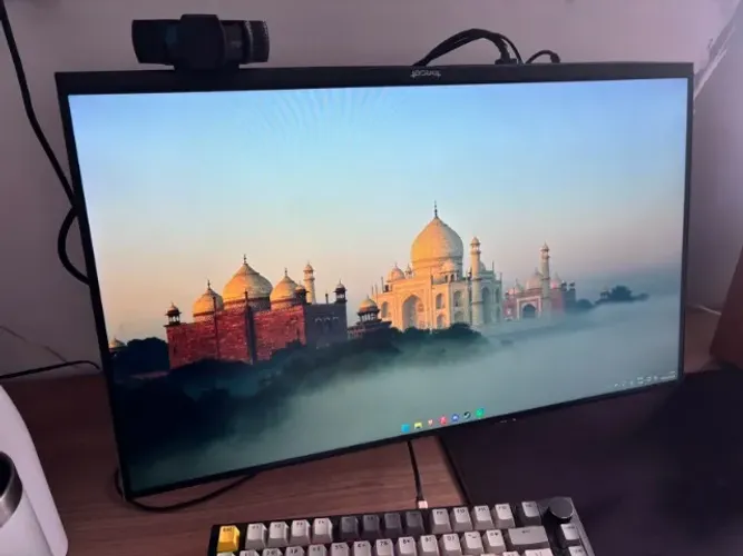 Monitor Gamer 24p 180hz IPS + braço articulado