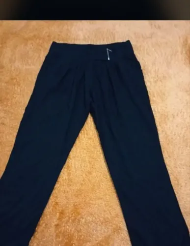 Calça Factory preta tamanho 40