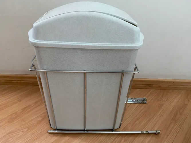 Lixeira Sanremo 40 litros embutir